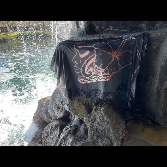 Manawale’a Other - Mō’i Wahine pareo